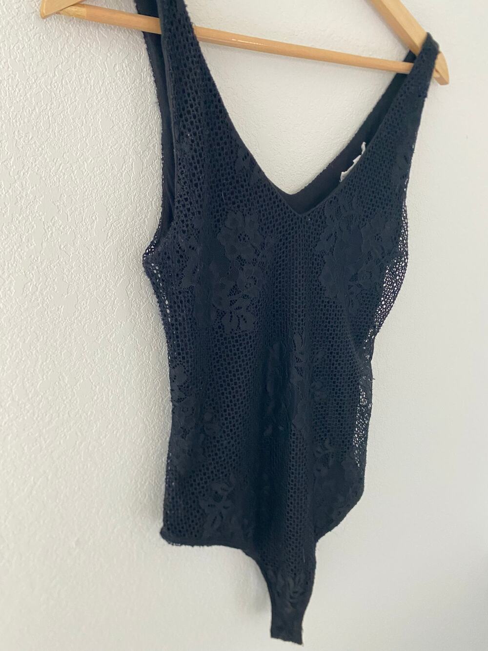 Socialite Black Rose Floral Lace Bodysuit Size M Sheer V Neck Goth